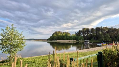 Trzy Wyspy - Apartamenty przy Plaży
