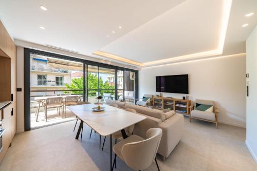 Cozystay 1786 - Fantastic 2BR apartment Croisette
