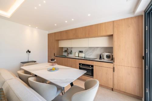 Cozystay 1786 - Fantastic 2BR apartment Croisette