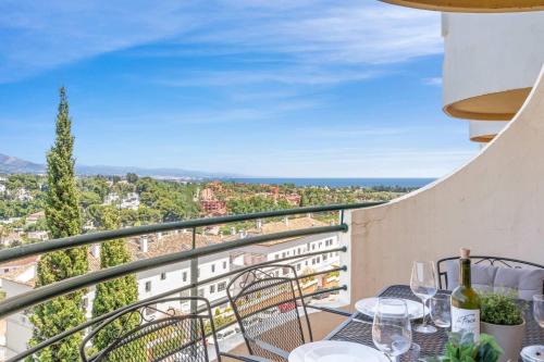 Modern Sea View Apartment near Puerto Banus