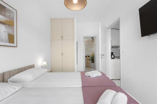 Sun Beach Apartment in Chania 14