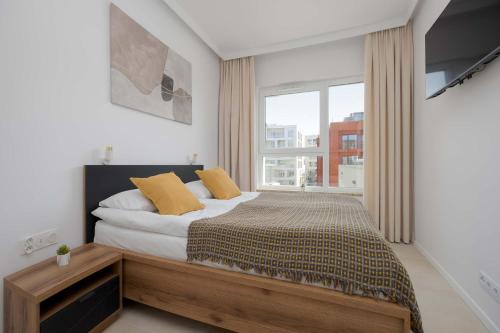 Comfortable Studio with Balcony in Warsaw Near Westfield by Noclegi Renters