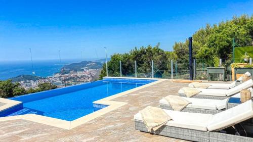 Costacabana - Villa Vistamar