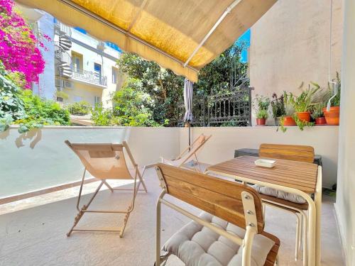 New earthly and idyllic apartment-Acropolis area