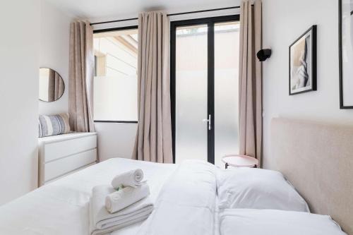 Logement Premium avec Grande Salle de Bain - 6P