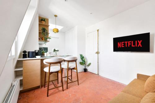 Montparnasse Stylish Studio Apartment NetFlix