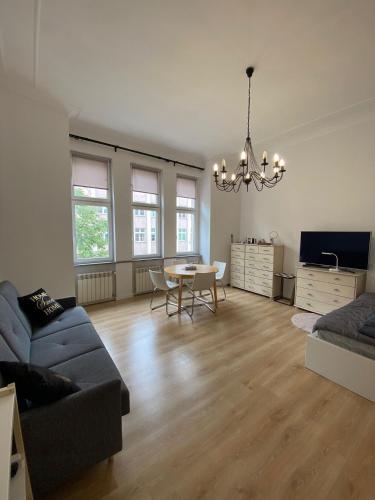 M24 Apartments