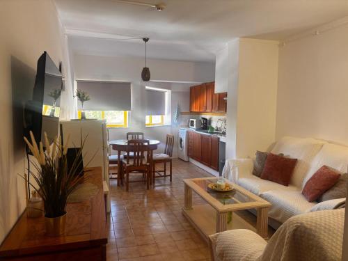 Sun & sea belly Apartment