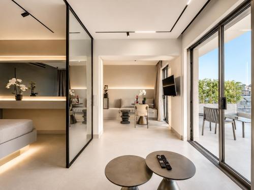 Luxury Penthouse - Metro & Hagia Sophia