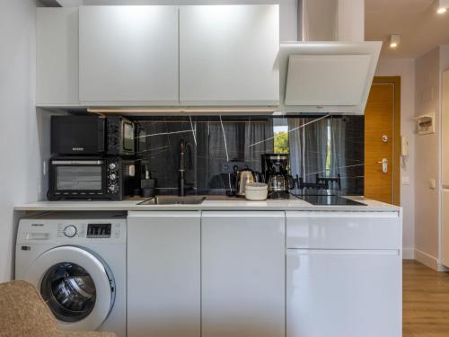 Apartment Fluromar by Interhome