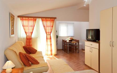 Foto da galeria de Apartments Villa Vujcic em Makarska