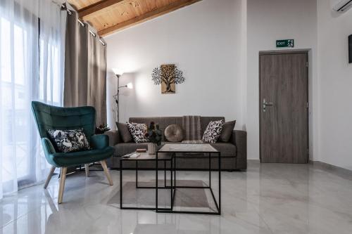 Phaedrus Living: Skiathos Luxury Residences Cyan