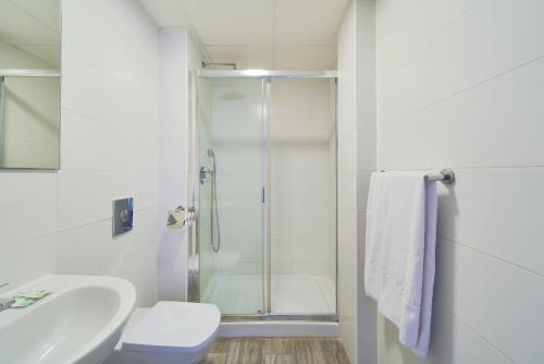 Hostal Sol y Miel photo 53