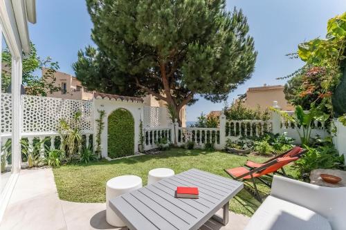 VB Torrequebrada Townhome 3BR near the sea