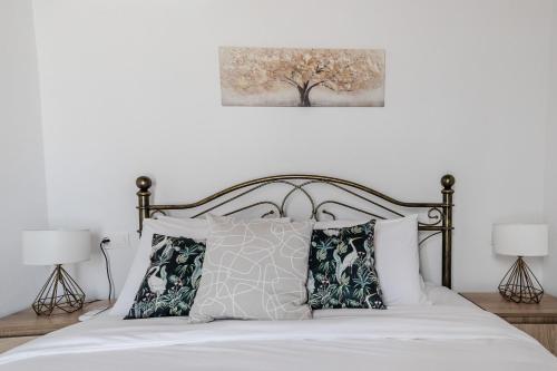 Phaedrus Living Skiathos Luxury Residences Green