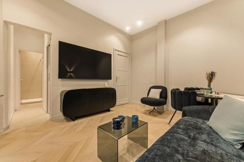 Champs-Élysées Studio with Air Conditioning 4 people