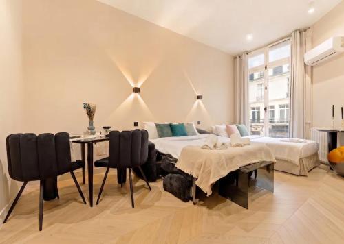 Champs-Élysées Studio with Air Conditioning 4 people
