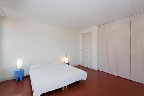 REF 35 - Cannes Center - Duplex apartment for rent