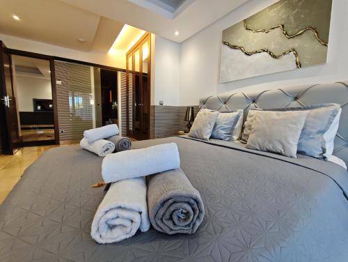 Luxury 3 Bedrooms, Private Heated Pool - EHHouse photo 50