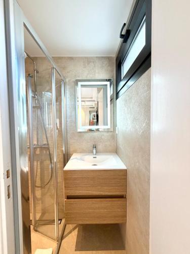 3 Suites, Cannes Croisette next Beach and Festivals