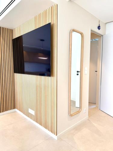 3 Suites, Cannes Croisette next Beach and Festivals
