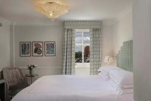 Milestone Hotel Kensington photo 58