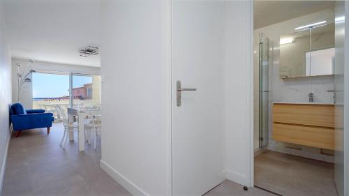 Savanna Beach 1 N 311 3P4