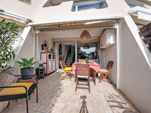 Holiday Home Les Arpèges-5 by Interhome