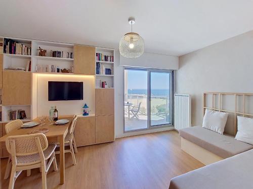 Apartment Claire-5 by Interhome