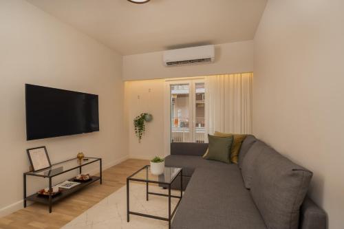 Stylish Pangrati Oasis - 7 min Metro by TwentyTwo