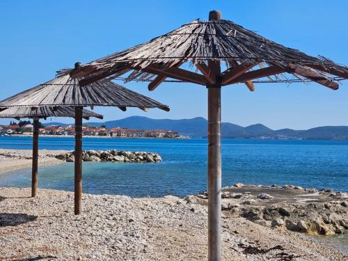 Relax & enjoy at POWERMoNi