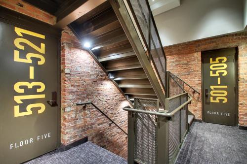 Hotel Hive Image