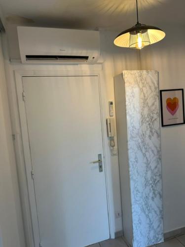 DEUX PIECES PREMIUM Hyper Centre de NICE