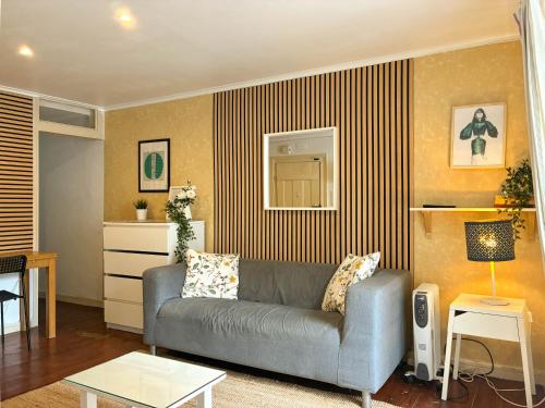 Praça das Flores - Charming Typical Studios