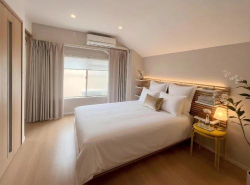 Luxury Suite Mdob in Shinjuku, Tokyo, super luxury Dyson & POLA top configuration! 3 min to Waseda station, maximum 4 guests