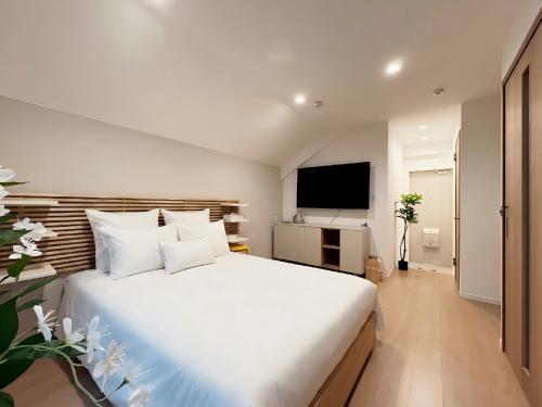 Luxury Suite Mdob in Shinjuku, Tokyo, super luxury Dyson & POLA top configuration! 3 min to Waseda station, maximum 4 guests