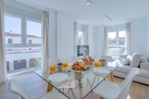 Luxury Apartment Fuengirola 1 min to the Beach Downtown
