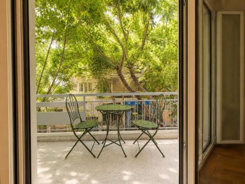Athens City Escape - 2 BDRM Apartment by ΜΡS