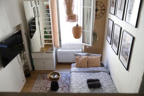 Comfy Studios in Old Town with Mezzanine - Place Garibaldi, Nice