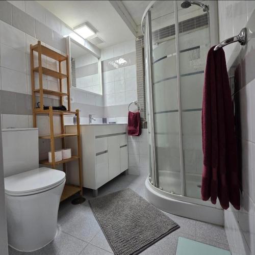 Bungalow 2-4 Playa del Ingles with Jacuzzi