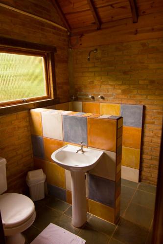 Un baño de Pousada Canto da Lua