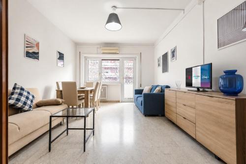 Vatican Museums Family Apartment Metro 3 min