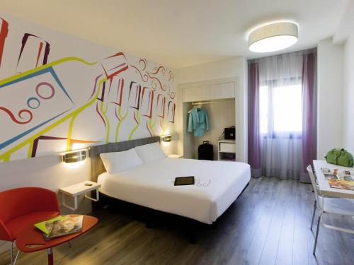 Ibis Styles Madrid Prado photo 54