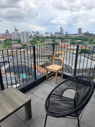 Prestige City Apartment with Magnificent City Views photo 35