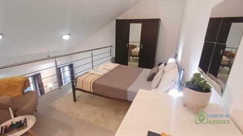Foto Loft acolhedor com mezanine no centro de Angra 2