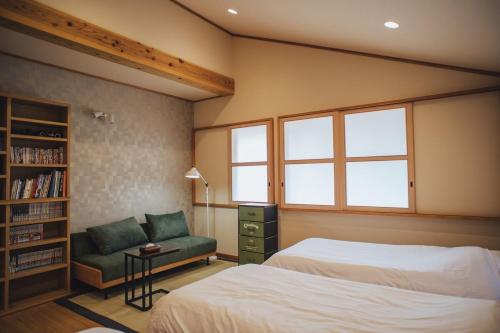 海 竹 楽器 温泉別荘A House 最大8名 城ヶ崎海岸 伊豆高原 大室山 2階から海を望める宿