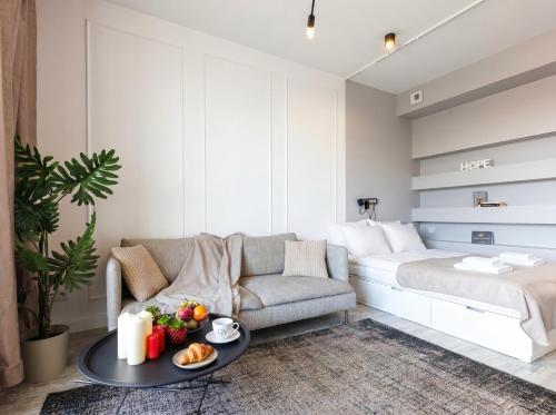 Golden Apartments - Ovo Apartment Market Square Wroclaw