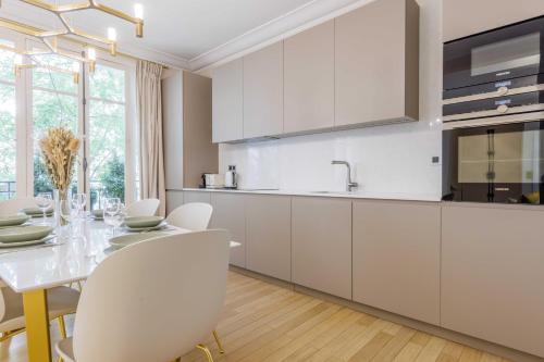 Chic apartment - 2BR 4P - Trocadero