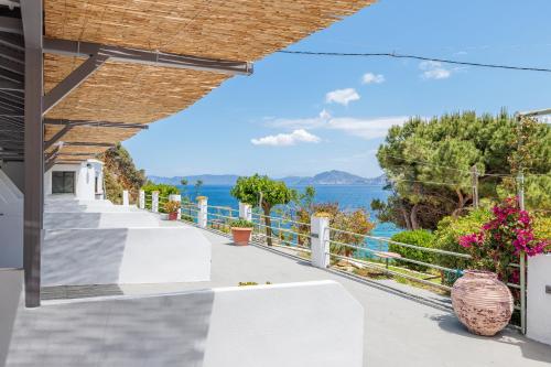 Thalassa Suites