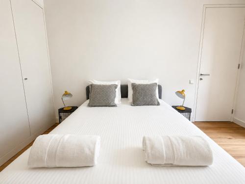 Modern 1 Bedroom Flat in Lisbon